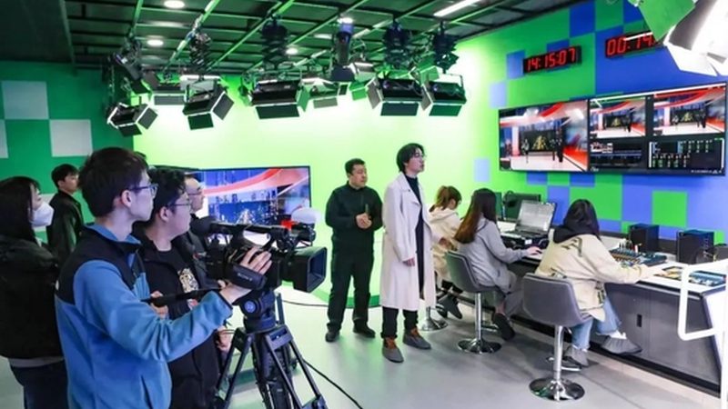 新手如何开启纪录片拍摄代理之旅